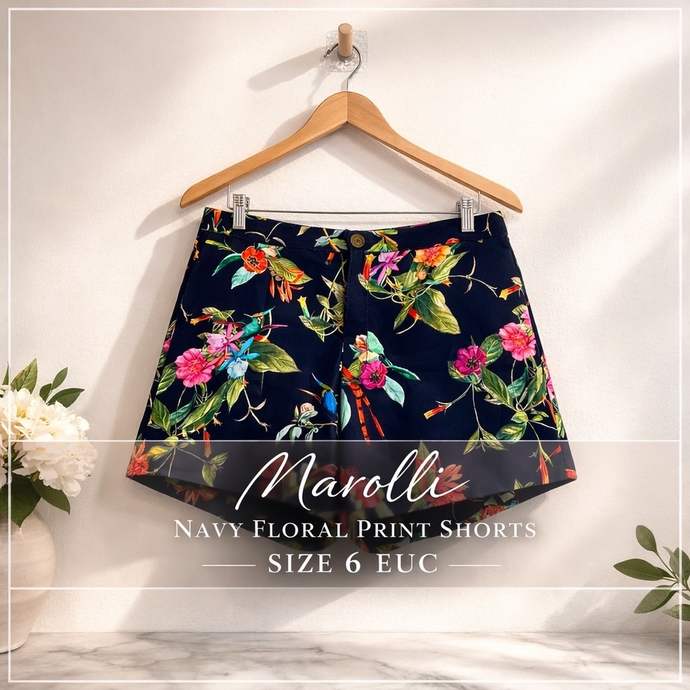 Marolli Navy Floral Print Shorts Size 6